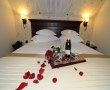Poze Honeymoon Room